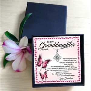Trendy Four Leaf Clover Design Gift Box Necklace For Granddaughter