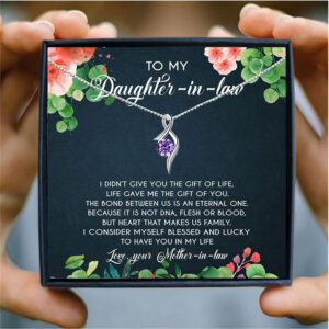 Light luxury cupid’s arrow single diamond design gift box necklace for daughter-in-law