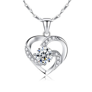 Fashion Hollow Out Rotating Heart Diamond Design Gift Box Pendant Necklace for Niece