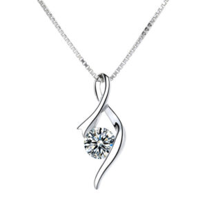 Delicate Cupid’s Arrow Diamond Design Gift Box Necklace for Your Beloved Wife