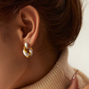 18K Gold Twisted C Earrings