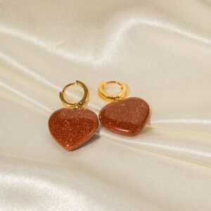18K Gold Retro Fashion Red Gold Sandstone Heart Pendant Earrings