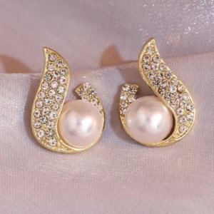 Rhinestone & Faux Pearl Decor Stud Earrings
